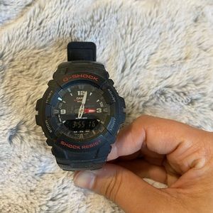 ⏰Men’s G-Shock watch⏰